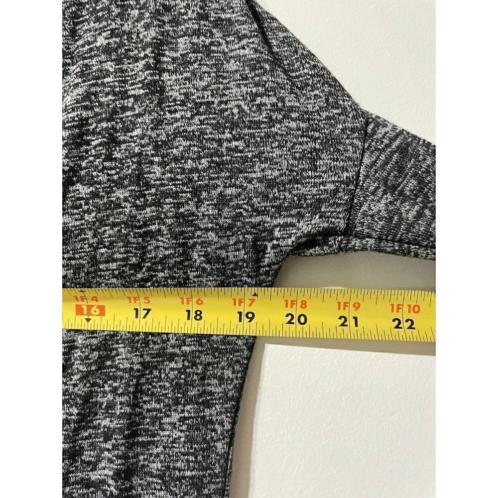 Carmen Marc Valvo Grey Boatneck Zipper Detail Blouse Size Small - Picture 5 of 5